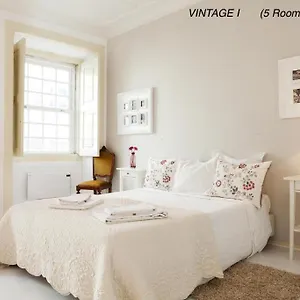Alfama Vintage 1 Guests - Alfama Vintage 2 Five Guests - Alfama Vintage 3 Three Guests , Lisboa Portugal